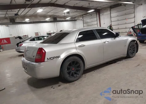 2005 Chrysler 300C from USA, damaged, VIN 2C3AA63H35H132490
